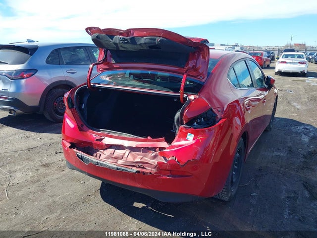 3MZBM1V74EM112049 Mazda MAZDA3