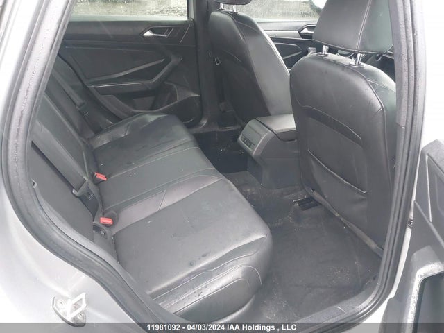 3VWE57BU4KM213773 Volkswagen JETTA SEL