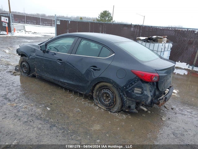 3MZBM1V77EM101384 Mazda MAZDA3