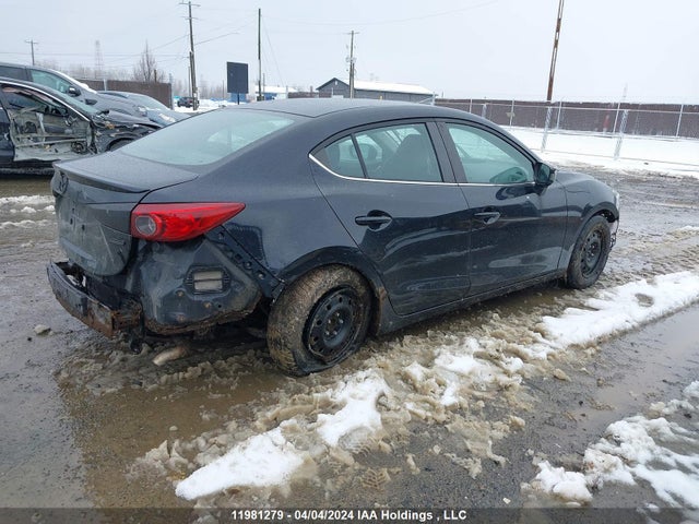 3MZBM1V77EM101384 Mazda MAZDA3