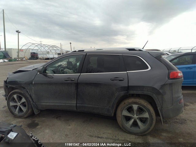 1C4PJMDB3FW612827 Jeep Cherokee Limited