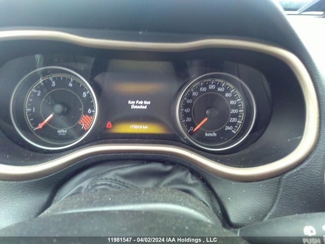1C4PJMDB3FW612827 Jeep Cherokee Limited