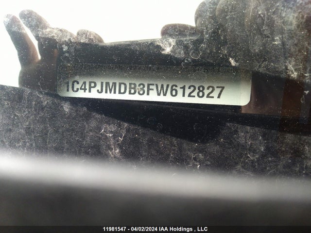 1C4PJMDB3FW612827 Jeep Cherokee Limited