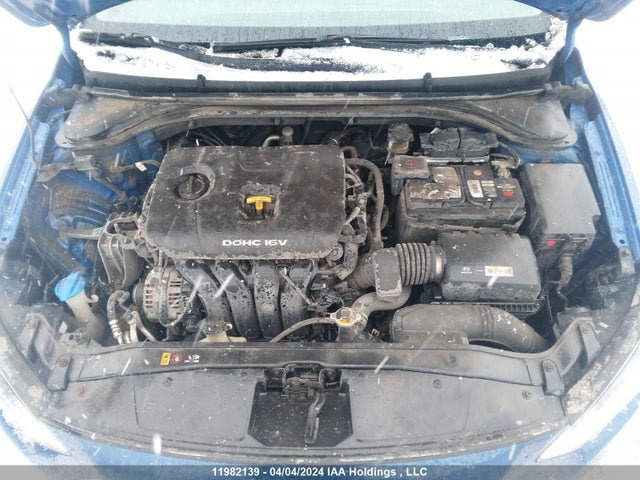 Hyundai Elantra Le 2017 5NPD74LF4HH055702 Image 10
