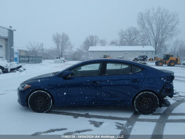 Hyundai Elantra Le 2017 5NPD74LF4HH055702 Image 15