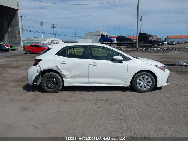 Toyota COROLLA SE 2023 JTNK4MBE0P3203441 Image 13