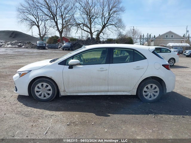 Toyota COROLLA SE 2023 JTNK4MBE0P3203441 Image 14