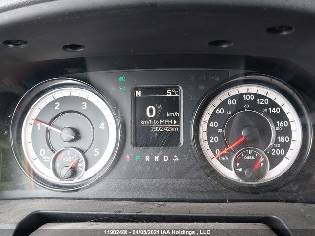 1C6RR7LM9GS261380 RAM 1500 Slt