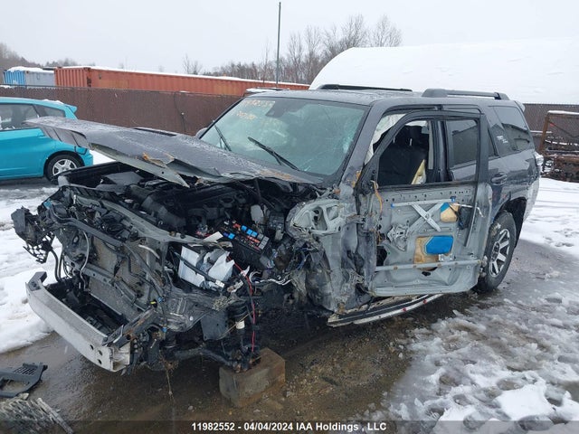 Toyota 4runner 2023 JTERU5JR4P6207130 Image 6