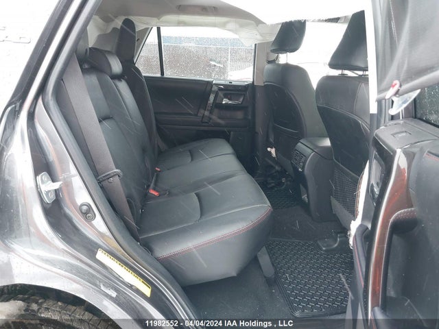 Toyota 4runner 2023 JTERU5JR4P6207130 Image 8
