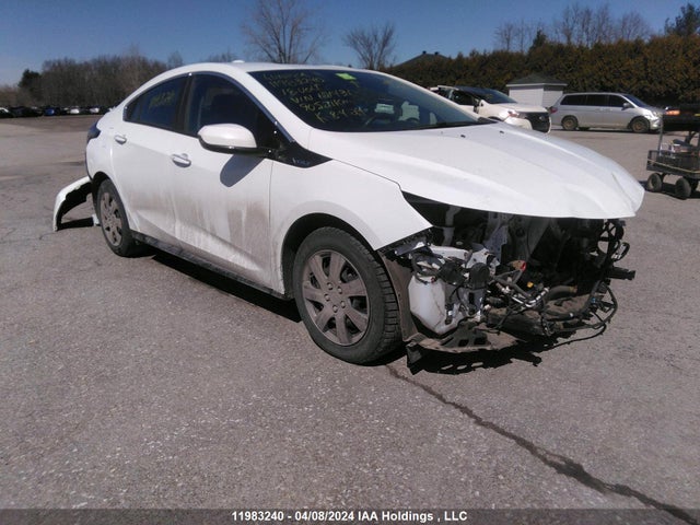 2018 1G1RA6S51JU121431 main image
