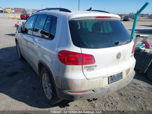 2012 Volkswagen Tiguan მანქანა იყიდება აუქციონზე, vin: WVGBV7AXXCW559776, აუქციონის ნომერი: 11983827