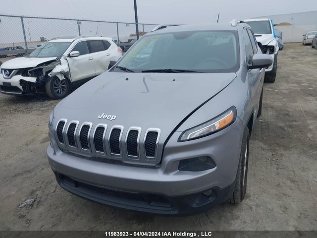 1C4PJMCS7FW587836 Jeep Cherokee Latitude