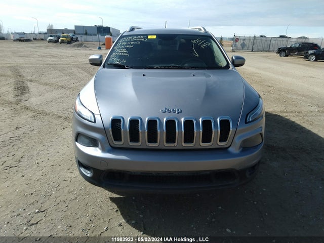 1C4PJMCS7FW587836 Jeep Cherokee Latitude