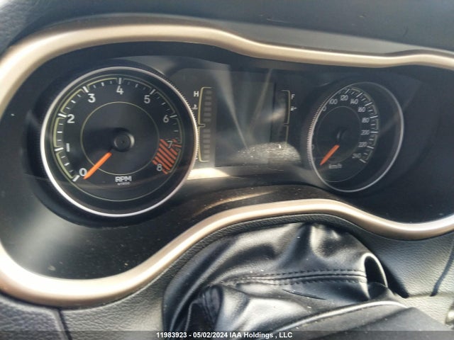 1C4PJMCS7FW587836 Jeep Cherokee Latitude