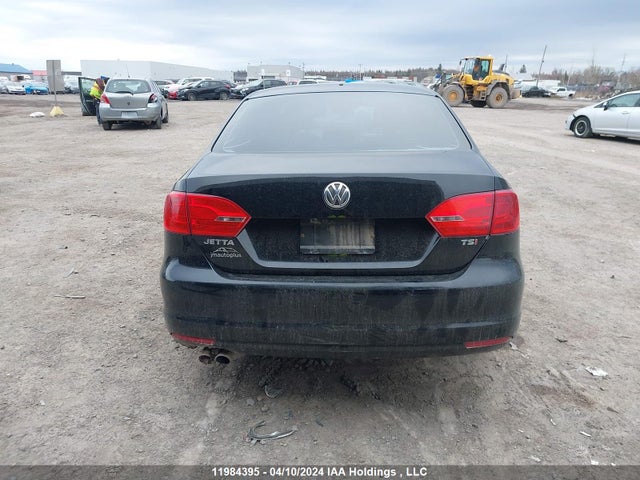 3VWD07AJ0EM407013 Volkswagen Jetta
