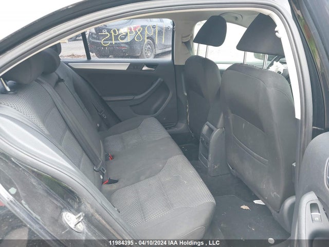 3VWD07AJ0EM407013 Volkswagen Jetta