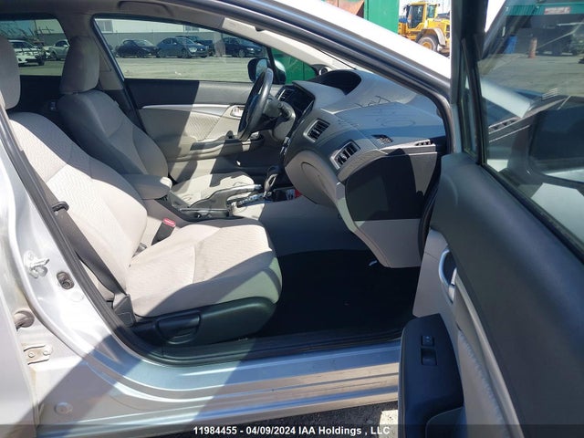 Honda Civic 2015 2HGFB2F52FH046177 Image 27