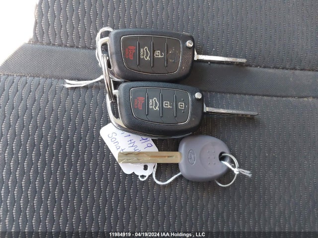 Hyundai SONATA GL 2017 5NPE24AF9HH526037 Image 11