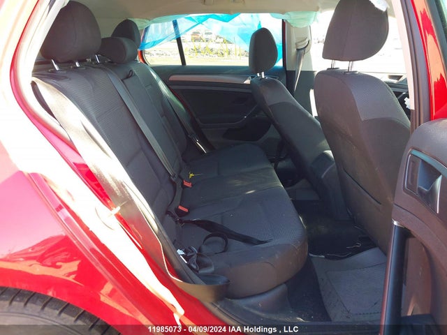3VWG17AU4JM274092 Volkswagen Golf