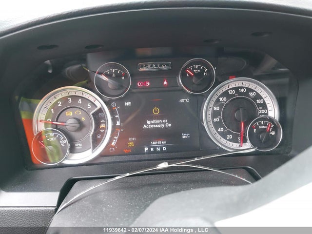 1C6RR7NM8JS226558 RAM 1500 Laramie