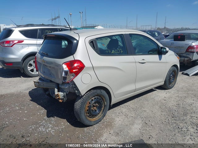 Chevrolet Spark 2017 KL8CD6SA4HC772207 Image 4