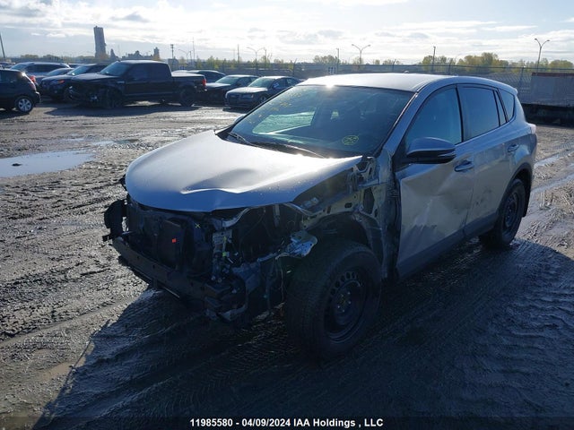 Toyota RAV4 LE 2016 2T3ZFREV9GW267948 Image 2