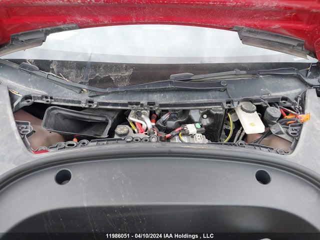 5YJ3E1EA8NF338650 Tesla MODEL 3