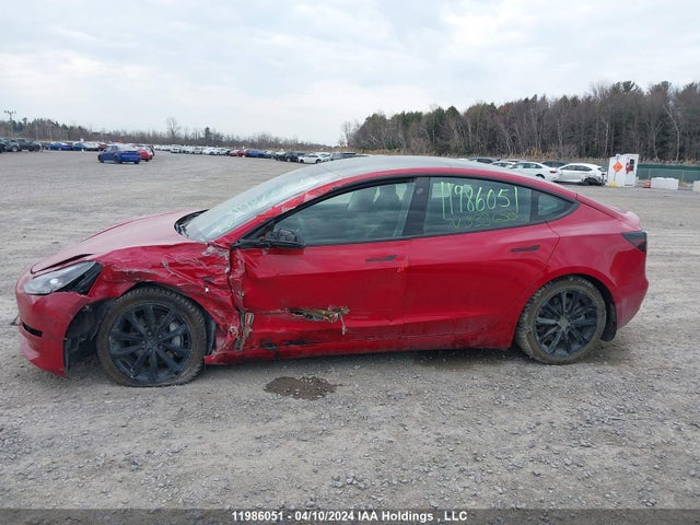 5YJ3E1EA8NF338650 Tesla MODEL 3
