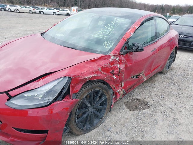 5YJ3E1EA8NF338650 Tesla MODEL 3