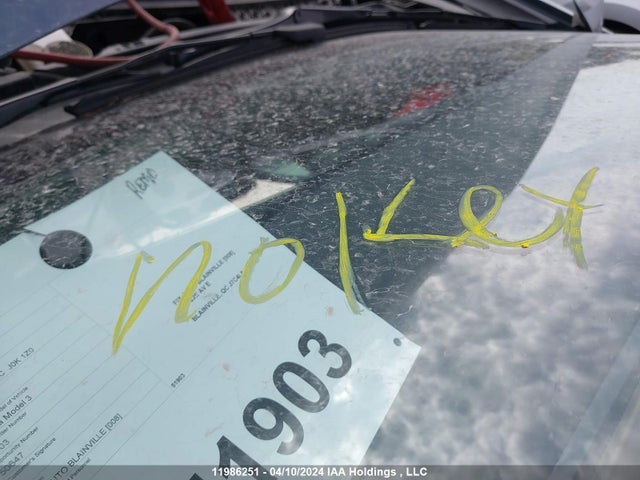 5YJ3E1EA0PF429284 Tesla MODEL 3