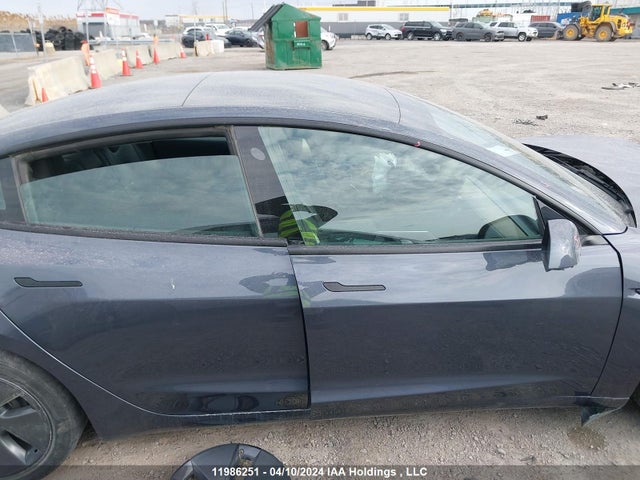 5YJ3E1EA0PF429284 Tesla MODEL 3