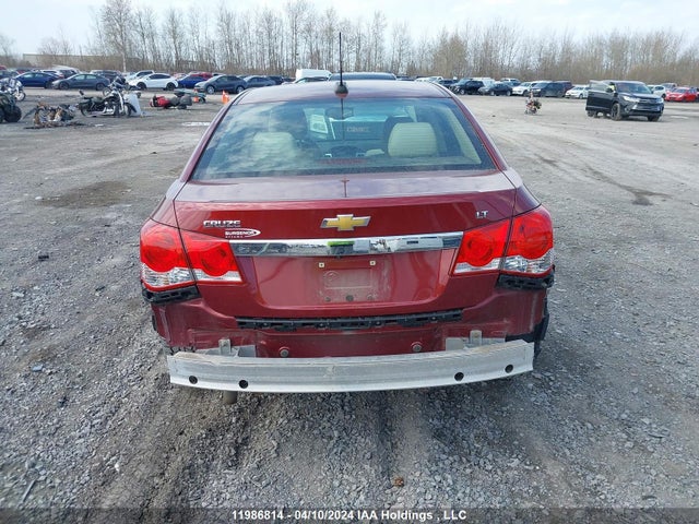 Chevrolet Cruze 2015 1G1PE5SB9F7242337 Image 16
