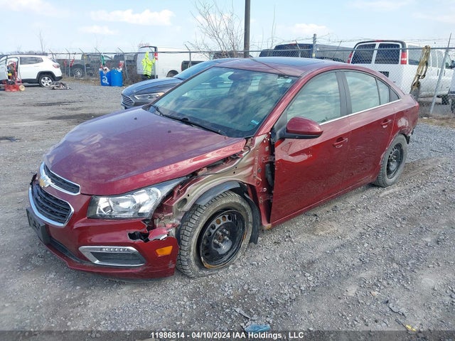 Chevrolet Cruze 2015 1G1PE5SB9F7242337 Image 2