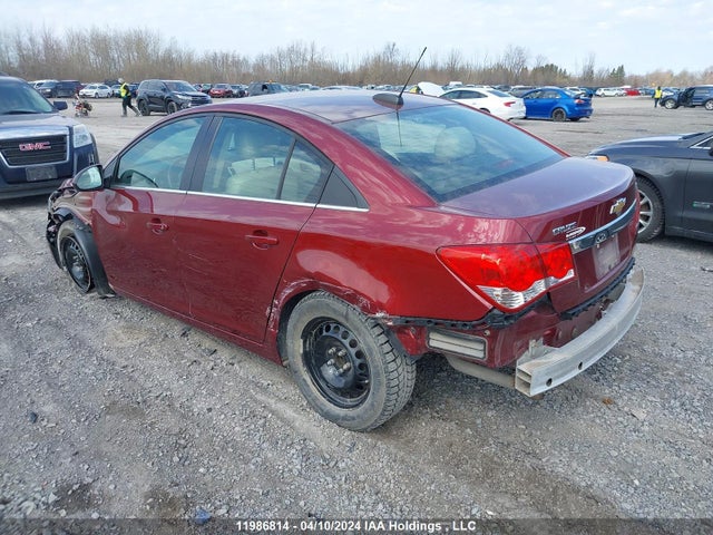 Chevrolet Cruze 2015 1G1PE5SB9F7242337 Image 3