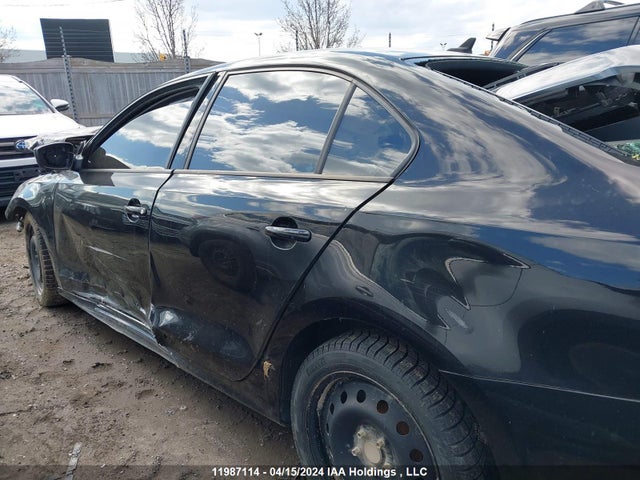 3VWD17AJXGM256794 Volkswagen Jetta 1.8t Sport