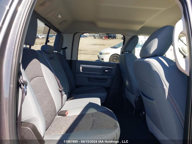 1C6RR7LT7KS748271 RAM 1500 Classic Slt