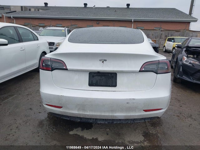 5YJ3E1EA8NF333013 Tesla MODEL 3