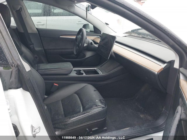 5YJ3E1EA8NF333013 Tesla MODEL 3