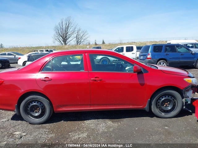 2013 Toyota Corolla Ce/le/s მანქანა იყიდება აუქციონზე, vin: 2T1BU4EE7DC066856, აუქციონის ნომერი: 11989444