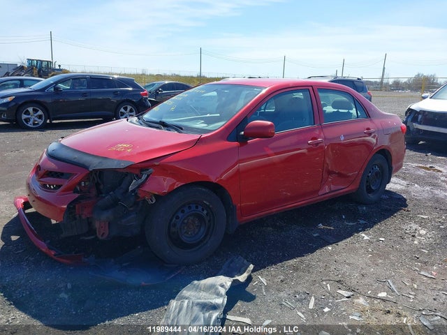 2013 Toyota Corolla Ce/le/s მანქანა იყიდება აუქციონზე, vin: 2T1BU4EE7DC066856, აუქციონის ნომერი: 11989444