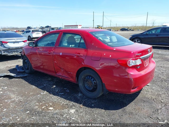2013 Toyota Corolla Ce/le/s მანქანა იყიდება აუქციონზე, vin: 2T1BU4EE7DC066856, აუქციონის ნომერი: 11989444