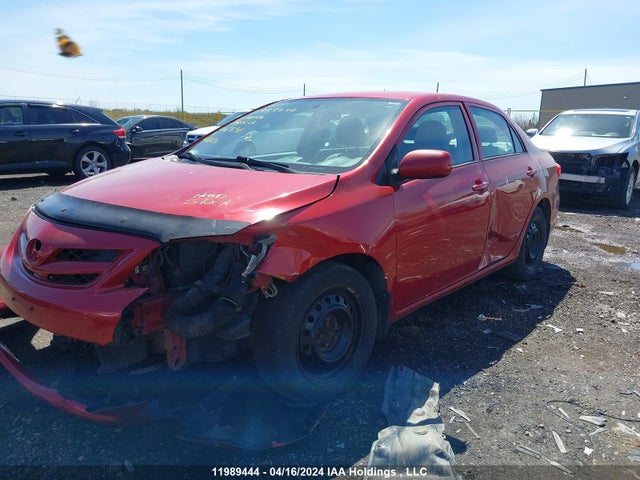 2013 Toyota Corolla Ce/le/s მანქანა იყიდება აუქციონზე, vin: 2T1BU4EE7DC066856, აუქციონის ნომერი: 11989444