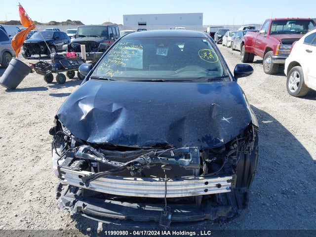 Toyota COROLLA SE 2022 JTNK4MBE7N3166563 Image 13
