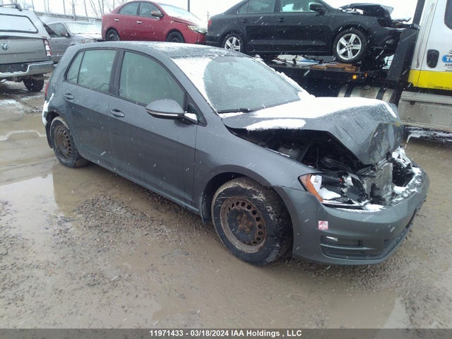3VW2A7AU6FM088801 Volkswagen Golf