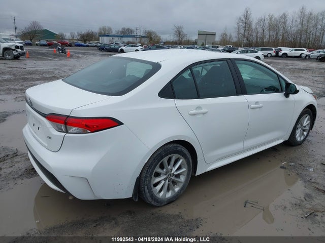 Toyota COROLLA LE 2022 5YFBPMBE8NP300922 Image 4
