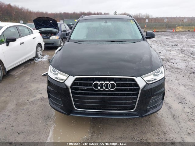WA1EFCFS9GR022495 Audi Q3 4p Ti