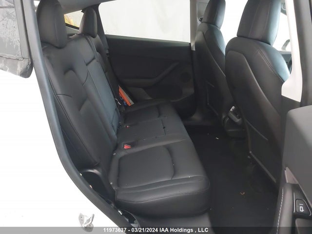 5YJYGDEE1LF027319 Tesla Model Y