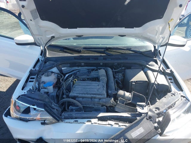3VW167AJ7HM389647 Volkswagen JETTA SEDAN
