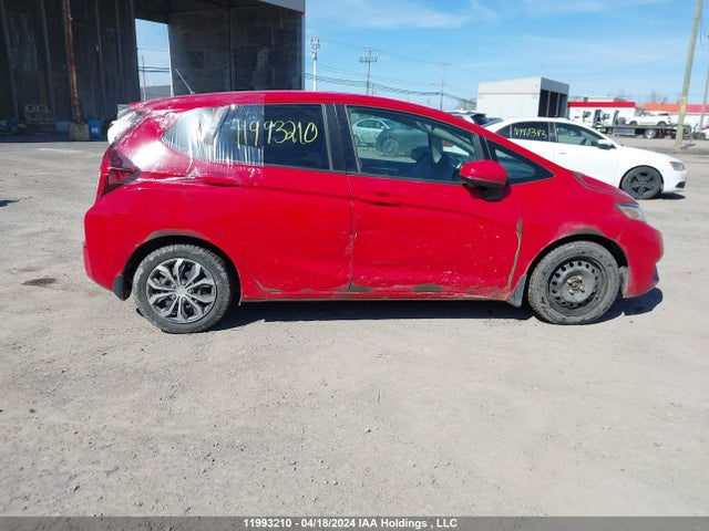 Honda Fit 2016 3HGGK5H77GM106865 Image 13